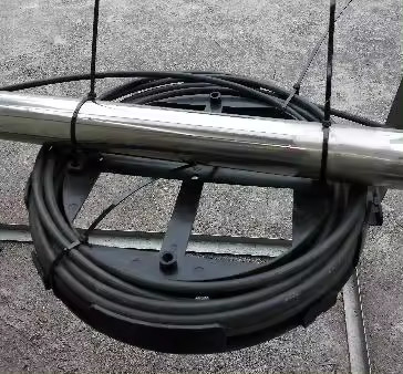 ADSS-vezelkabelspoel met draagvlak en plastic beugel