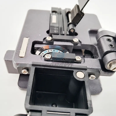 FK-C09 High Precision Fiber Cleaver met hoes optische vezel snijmes