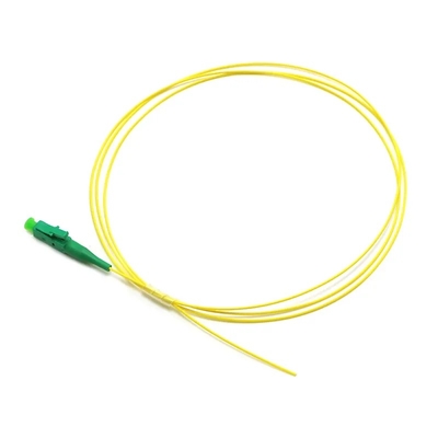 Witte/Gele Pigtail SC/APC G652D Single Mode LSZH 1M Simplex 2.0mm Glasvezel Pigtails