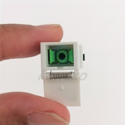 Single-mode vezeladapter Wit Groen Schelp SC/APC Automatische sluiteradapter met metalen schrapnel en temperatuurstabiliteit ≤0,20dB