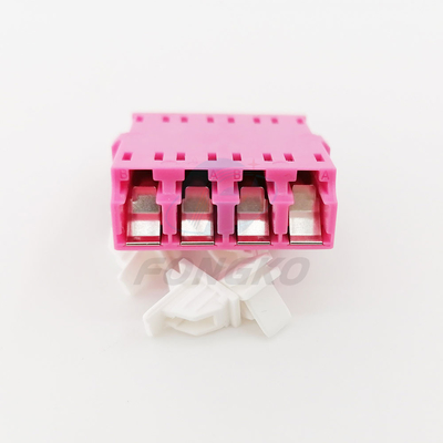 Van de de Vierlingvezel van LC OM4 de Roze Optische Adapter met Autoblind 850nm